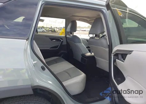 2020 Toyota Rav4 Xle Premium из США, поврежденный, VIN 2T3C1RFV1LW083973